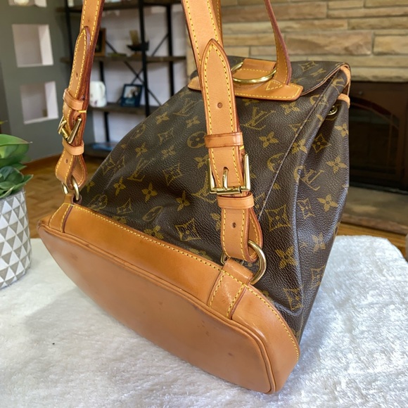 ❤️sold! authentic backpack mm - Picture 4 of 15